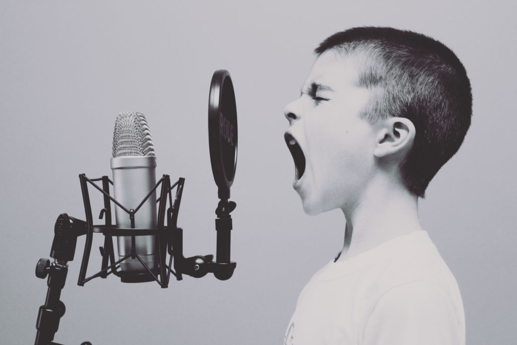 How to engage an audience when presenting solo | PodSchool Podcast